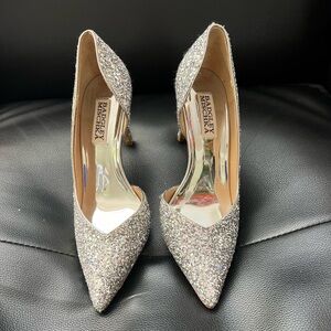Badgley Mischka Womens Daisy Il Pump, Silver Glitter, Size 6